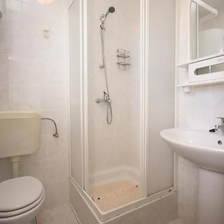 Appartement Mandre 6309b *